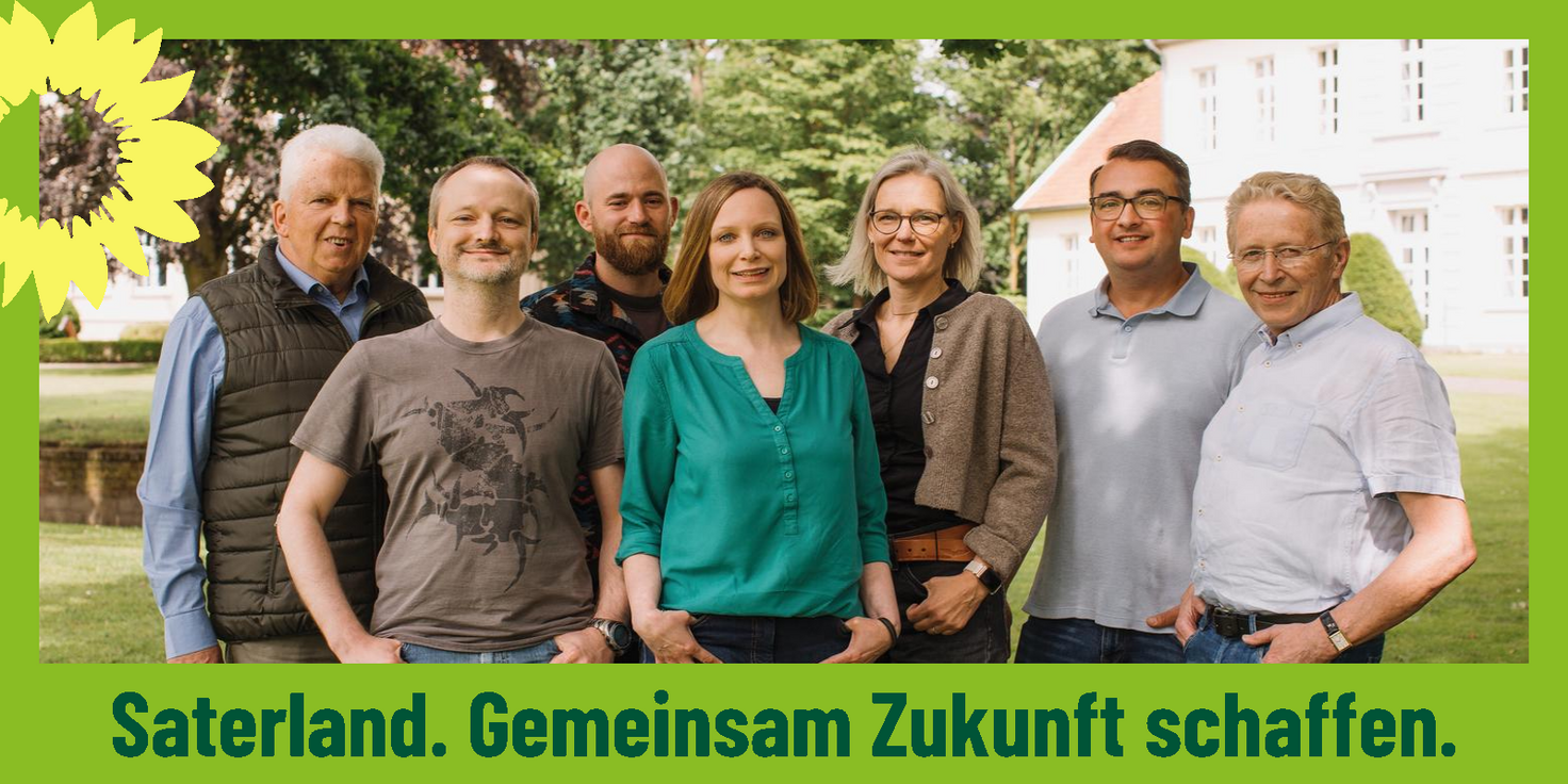 Die sieben Kandidaten für das Saterland posieren für ein Gruppernfoto.